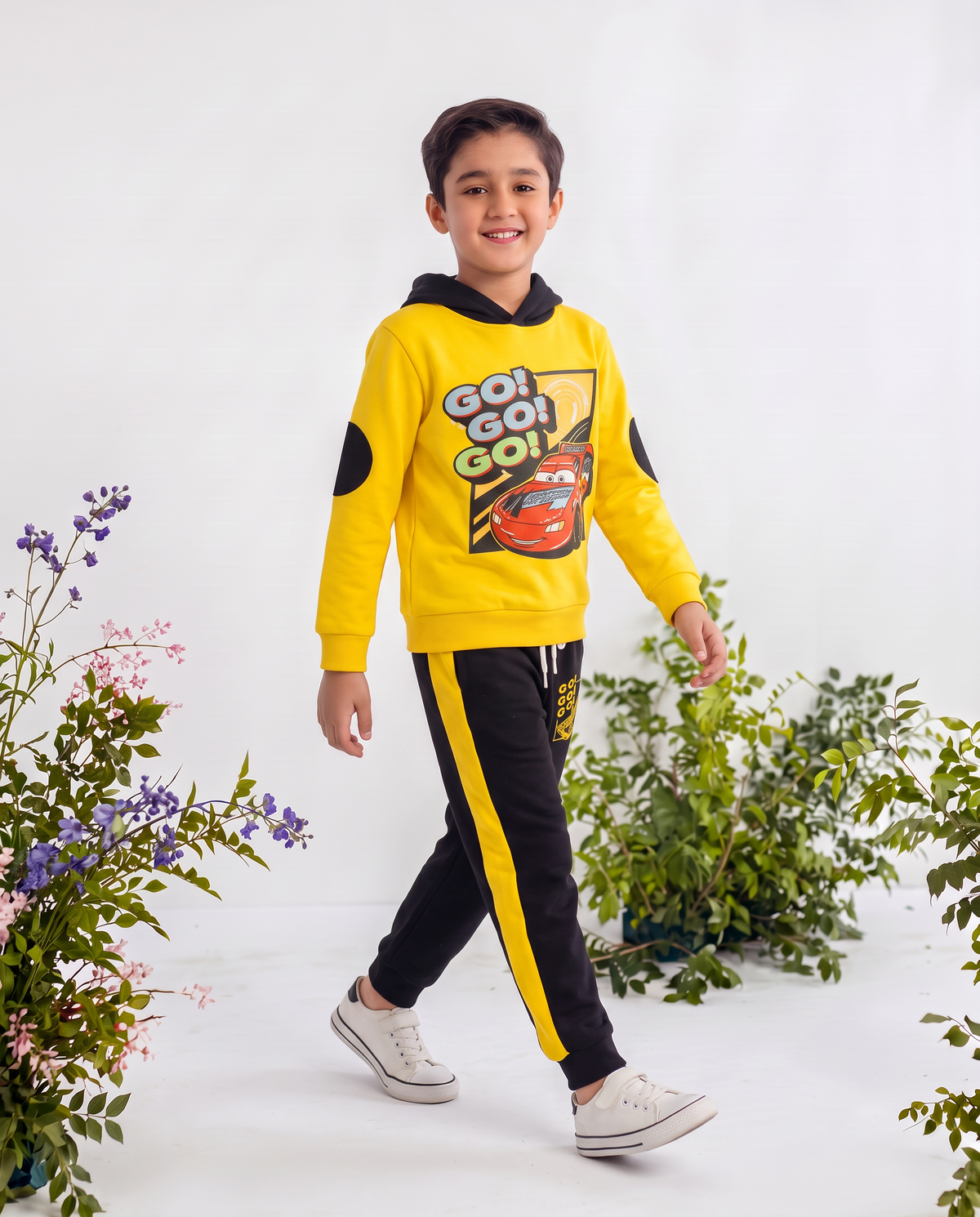 Go Go Go Car Printed Yellow Hoodie & Black Trouser With Dori Outfit Premium Quality Set