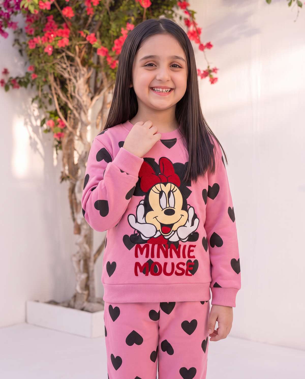 Cute Minnie Mouse Pink Heart Print Girls’ Sweat Suit – (Sweatshirt & Pants)