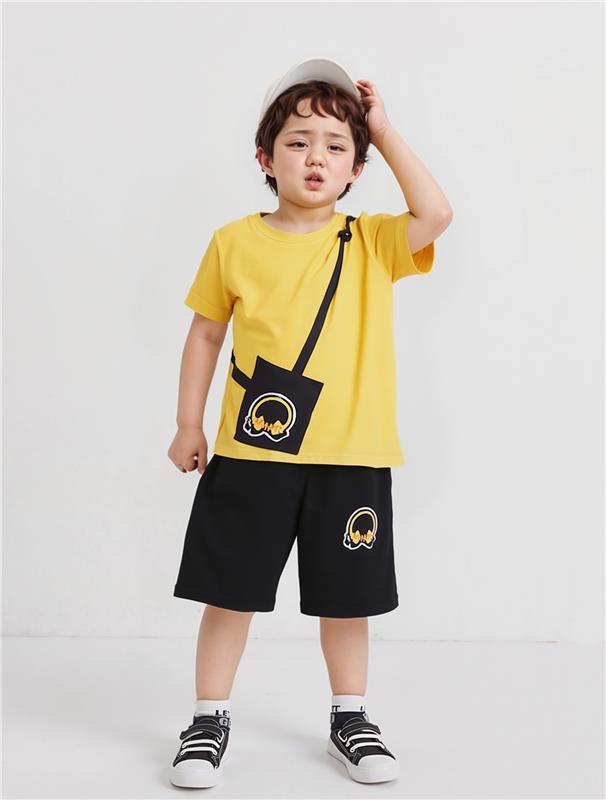 Boys' Yellow & Black Music-Themed T-Shirt and Shorts Set